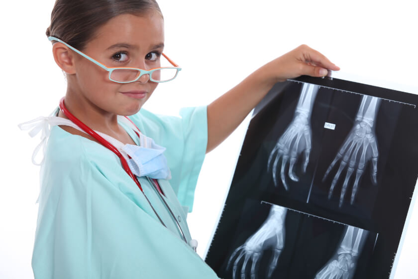 kid-looking-at-xray.jpg